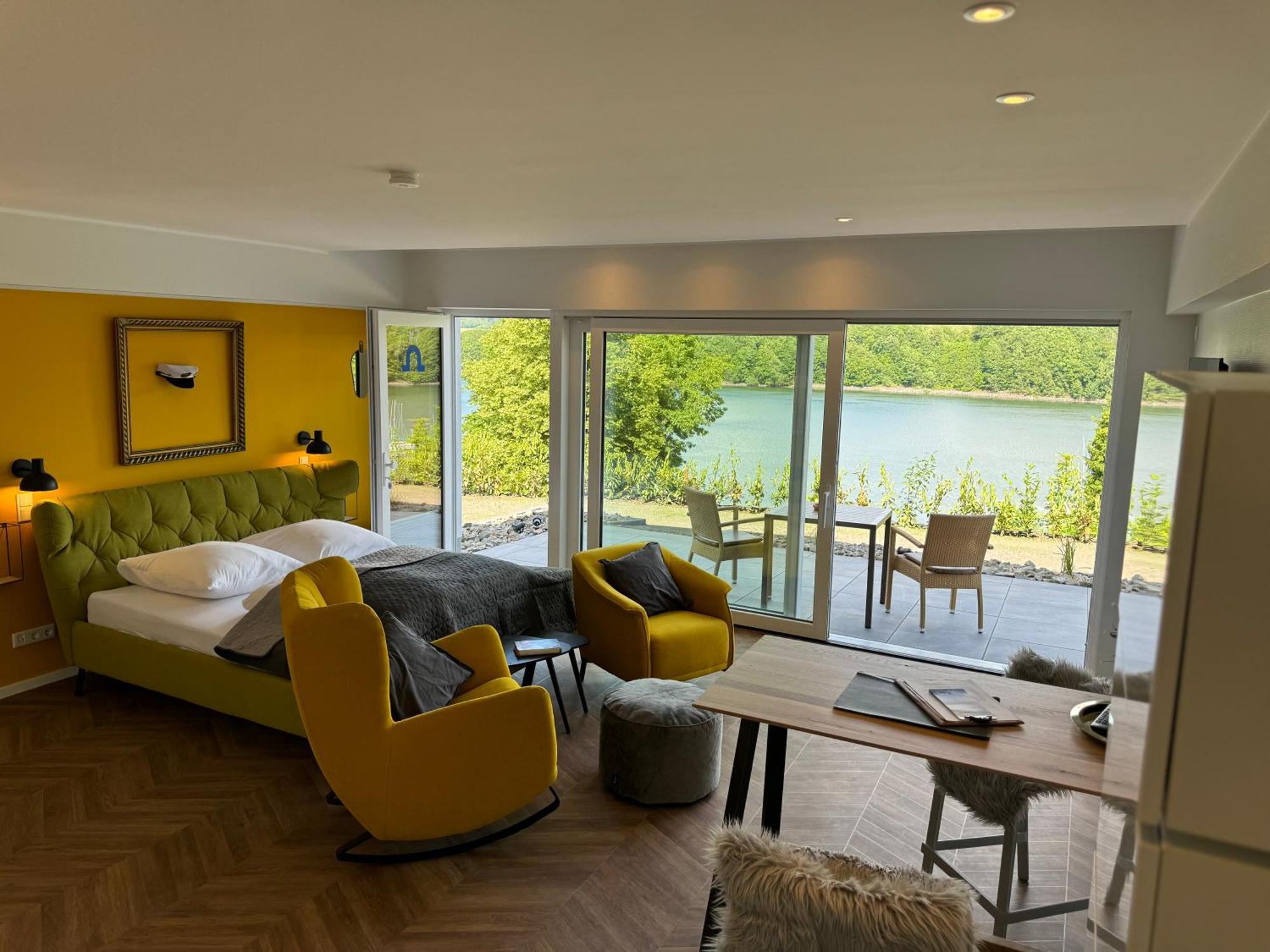 Ommi Kese See-Suite Sauna Biggesee Olpe Exterior photo